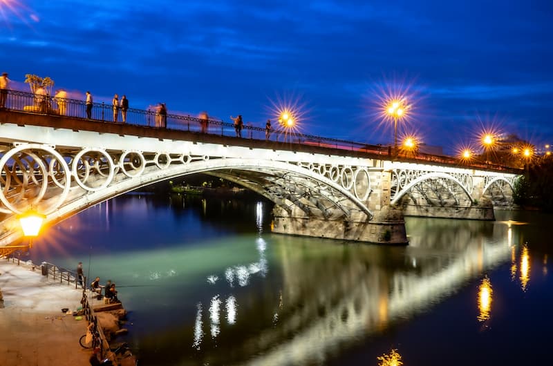 Puente en el barrio de Triana, Sevilla